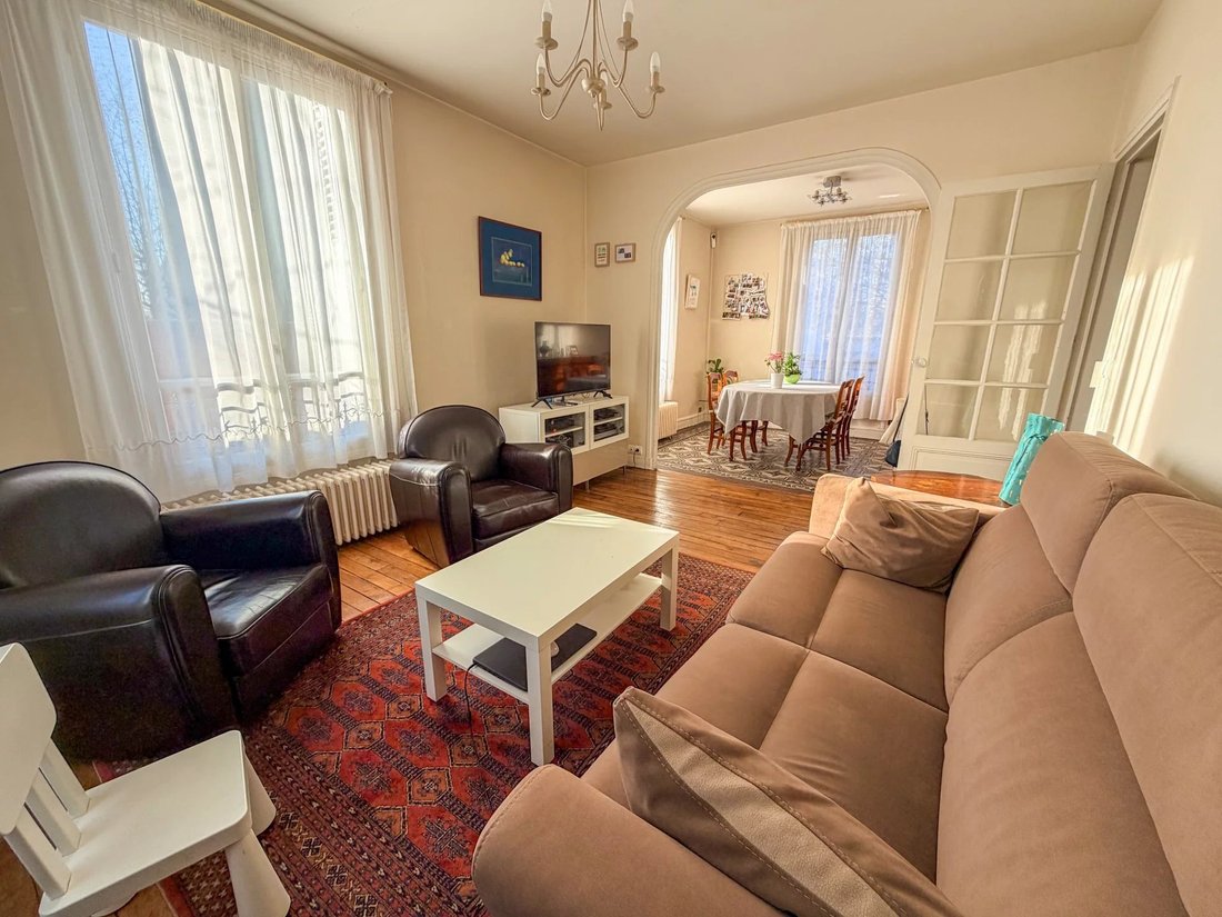 House in Chatrian, Le Raincy, France 2 - 16945661