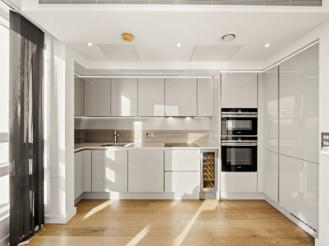 Apartment in Holland Park, Kensington And Chelsea, England 3 - 16948982