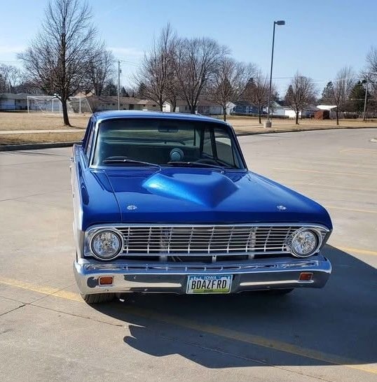 Coupe in Glendale, United States 2 - 16950269