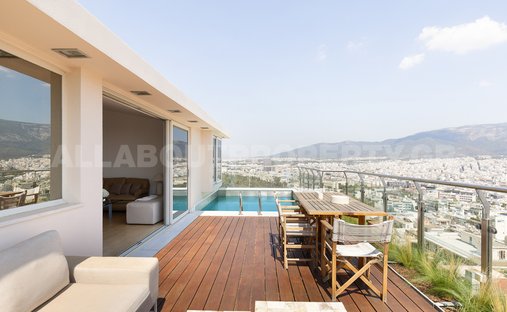 Apartment in Sunoikia Kolonakiou, 1st District of Athens, Athens 1