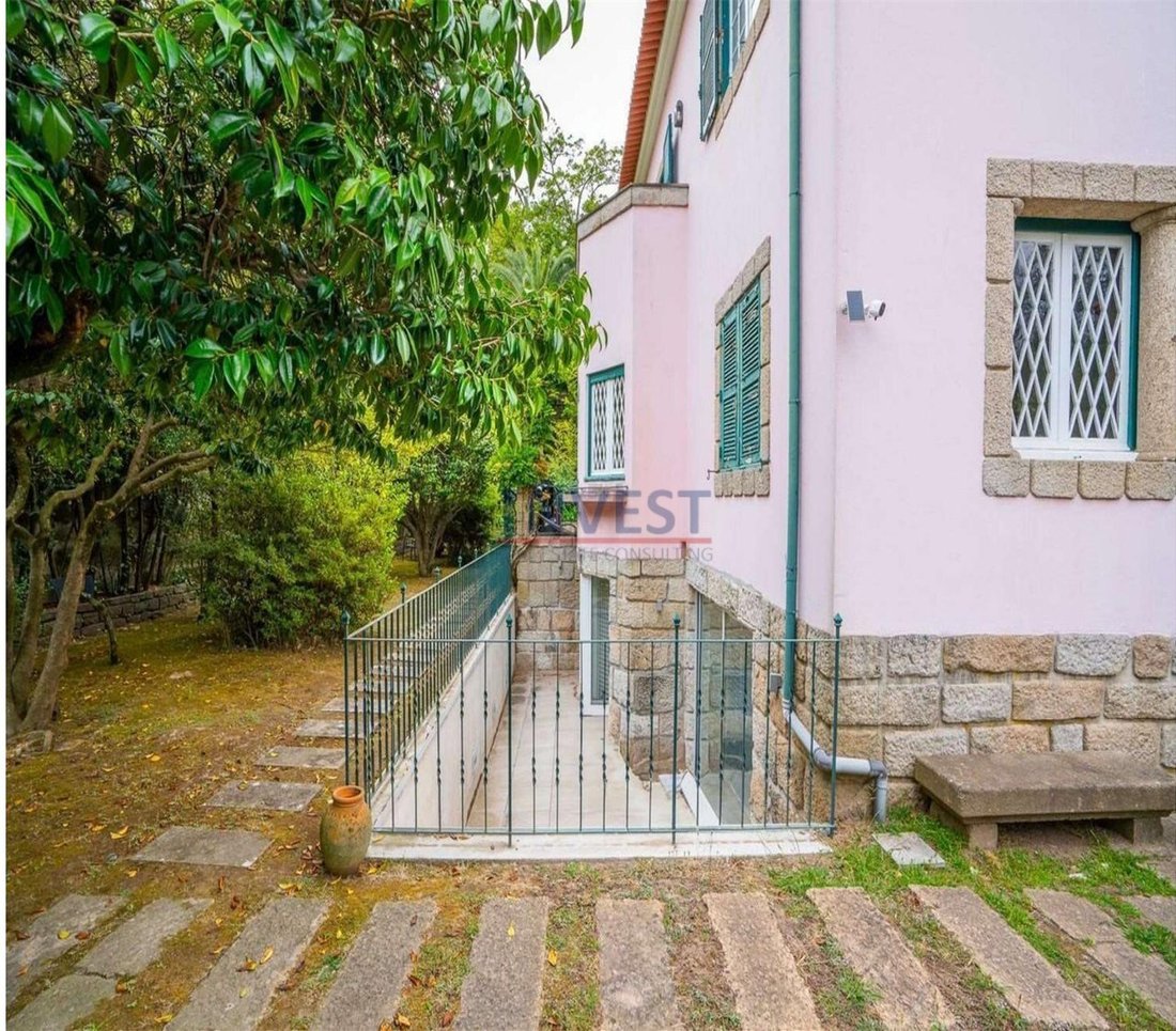 House in Lordelo do Ouro e Massarelos, Porto District, Portugal 4 - 16951048