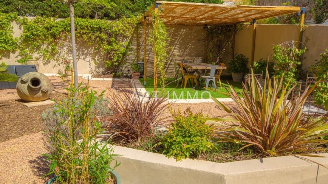 House in Cavaillon, Provence-Alpes-Côte d'Azur, France 3 - 16953871