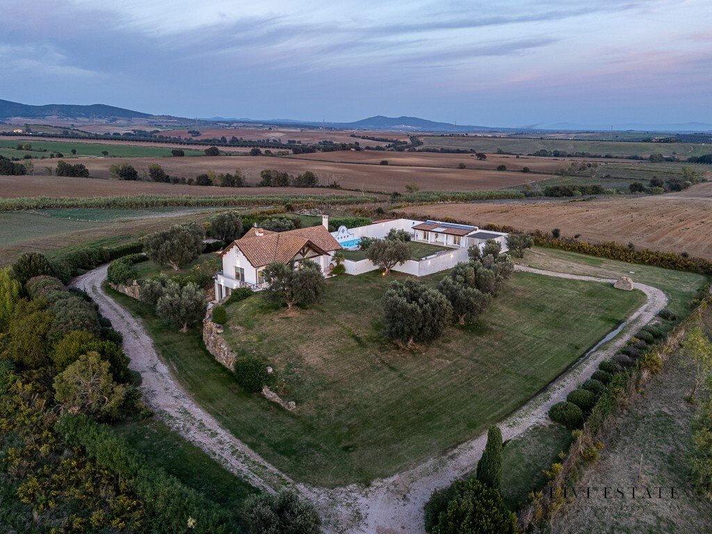 Villa in Montalto di Castro, Lazio, Italy 5 - 16944741