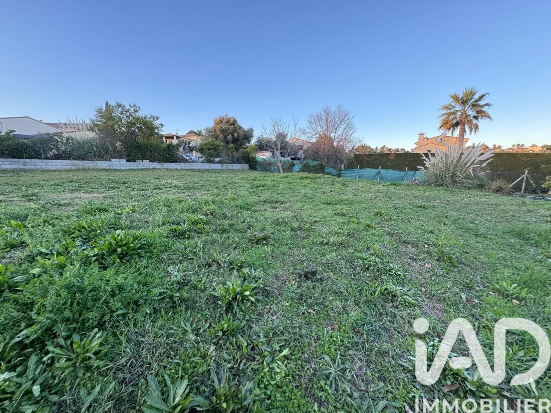 Terreno en Antibes, Provenza-Alpes-Costa Azul, Francia 1 - 16956283
