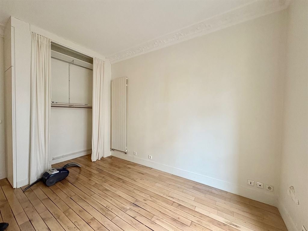 Apartment in Saint Lambert, Paris 15e Arrondissement, Paris 5 - 16947727