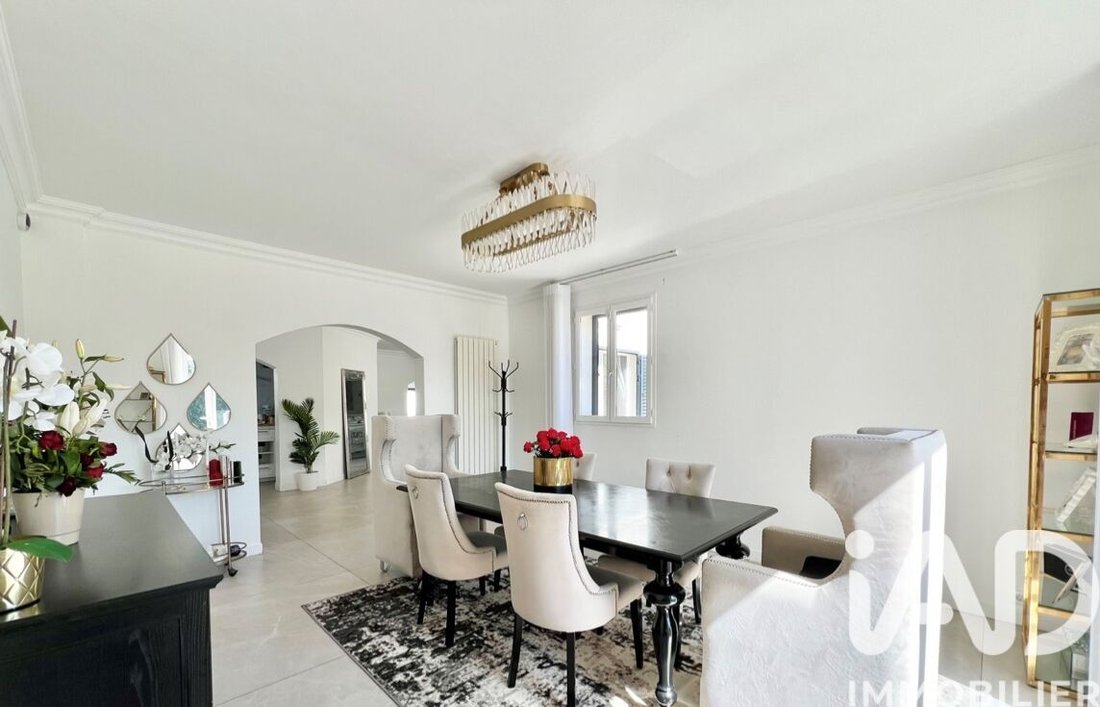 House in Montfermeil, Ile-de-France, France 2 - 16956357