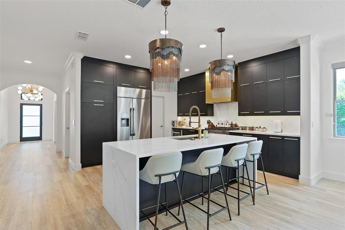 House in Orlando, Florida, United States 4 - 16949113