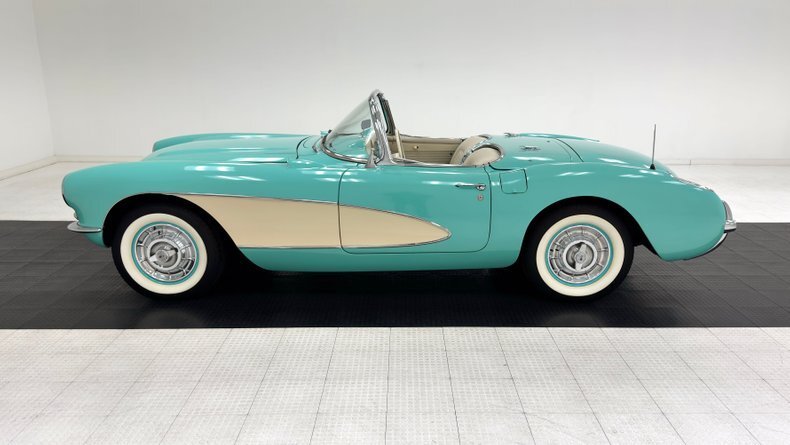 Cabriolet in Morgantown, United States 4 - 16954733