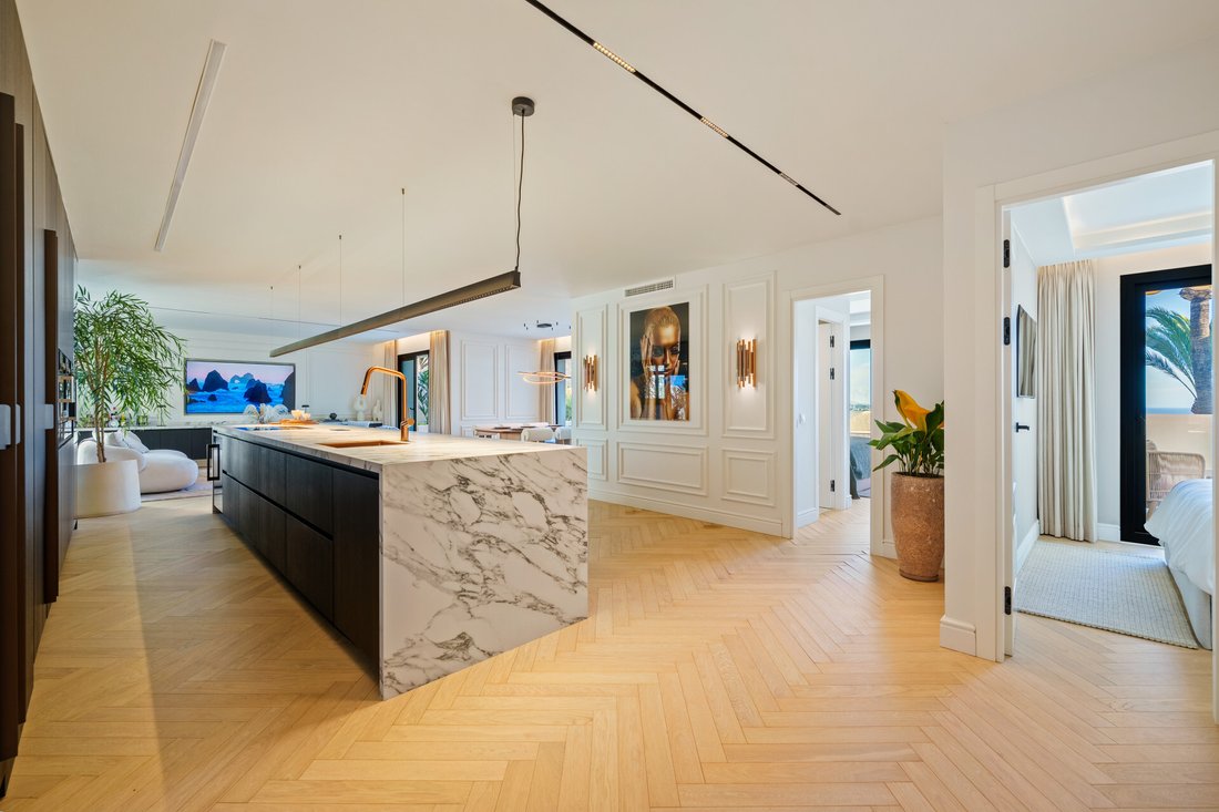 Penthouse in Nueva Andalucia, Marbella, Spain 4 - 14139098