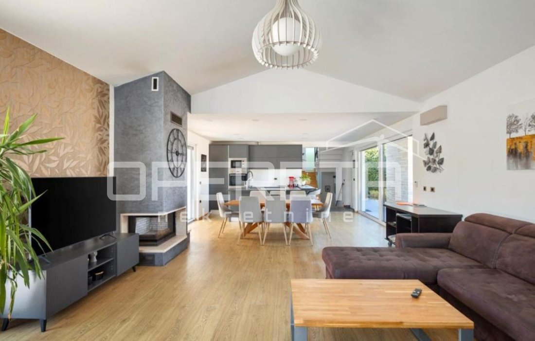 House in Porec, Istria County, Croatia 2 - 16948863