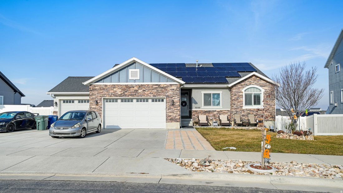 House in West Valley City, Utah, United States 1 - 16944938