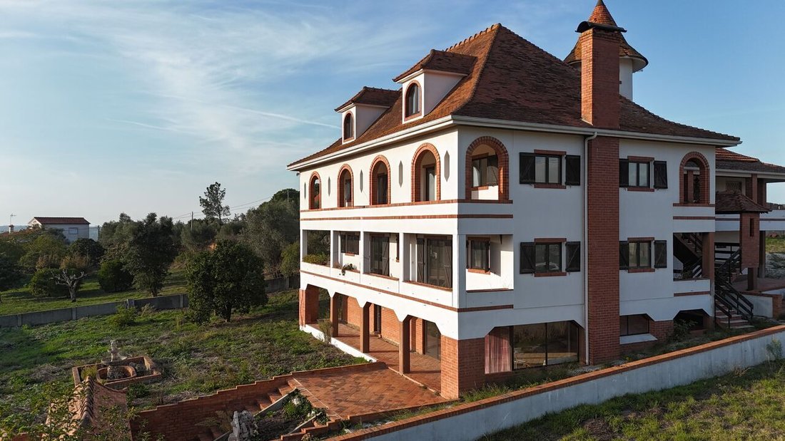 House in Colmeias e Memoria, Leiria District, Portugal 1 - 16950908