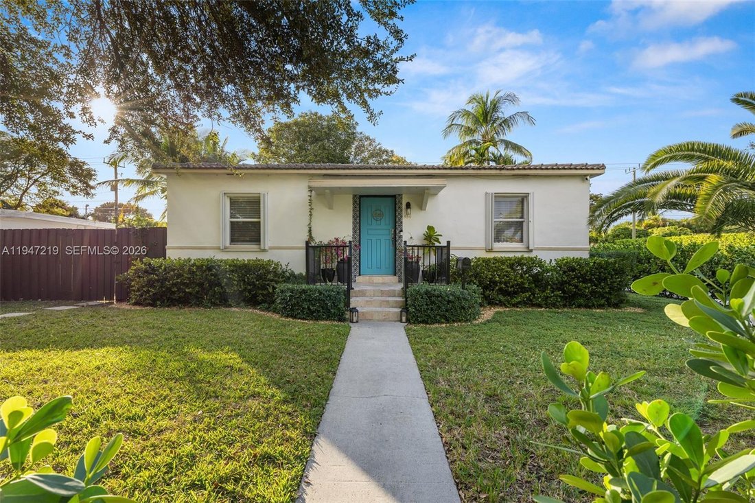 House in Miami Springs, Florida, United States 1 - 16947325