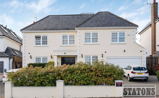 House in Ferney Hill, Enfield, England 1