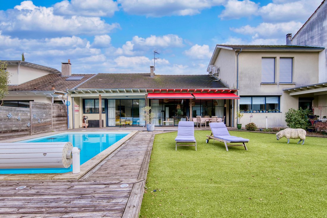 House in Le Lac-Bacalan, Bordeaux, France 1 - 16948092