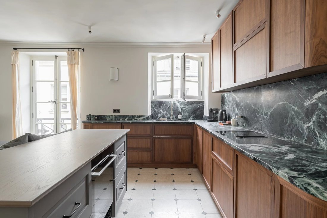 Appartement à Saint Thomas d'Aquin, Paris 7e Arrondissement, Paris 5 - 16945066