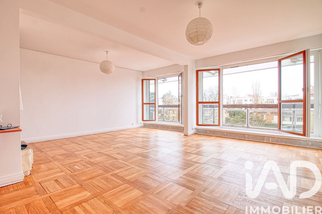 Apartment in Saint-Cloud, Ile-de-France, France 3 - 16956282