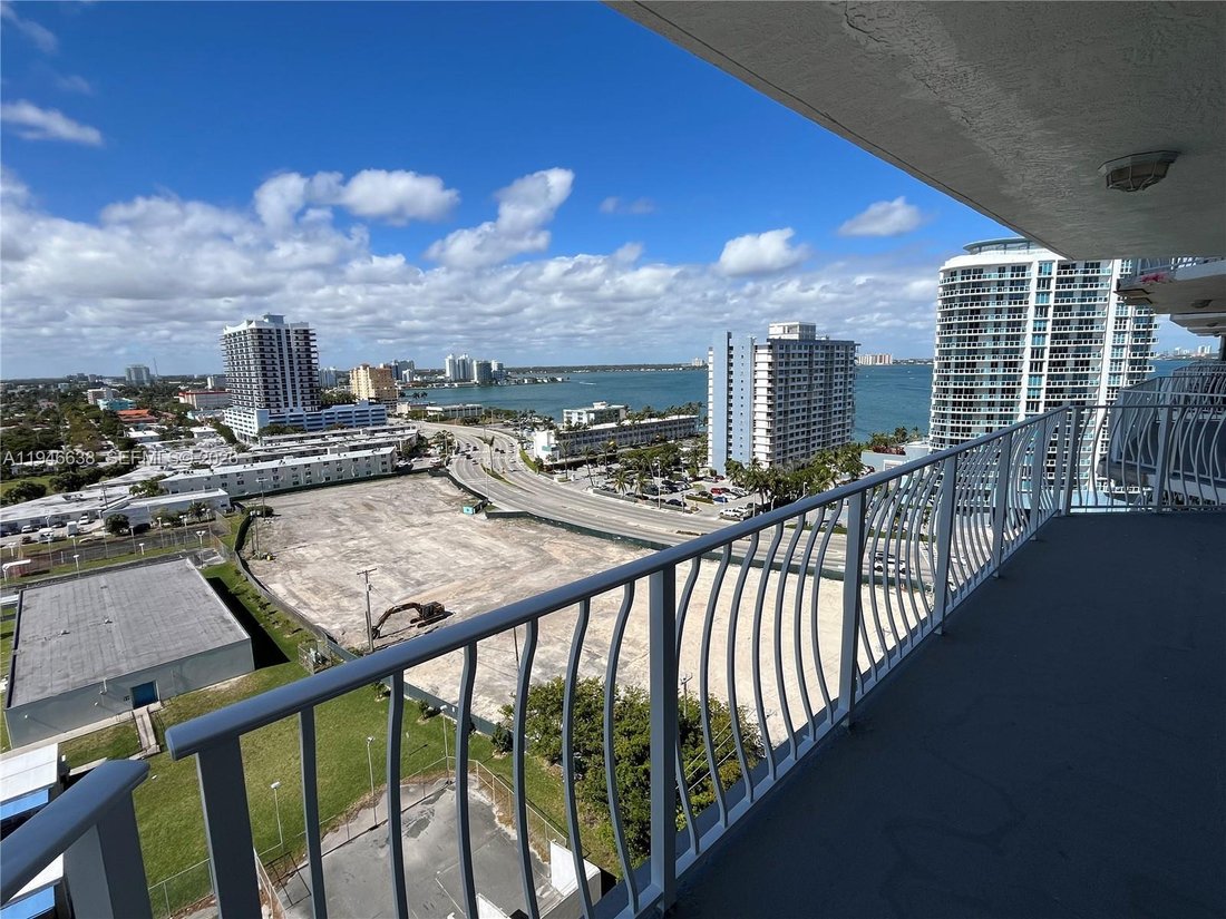 Condo in Miami Beach, Florida, United States 2 - 16948763