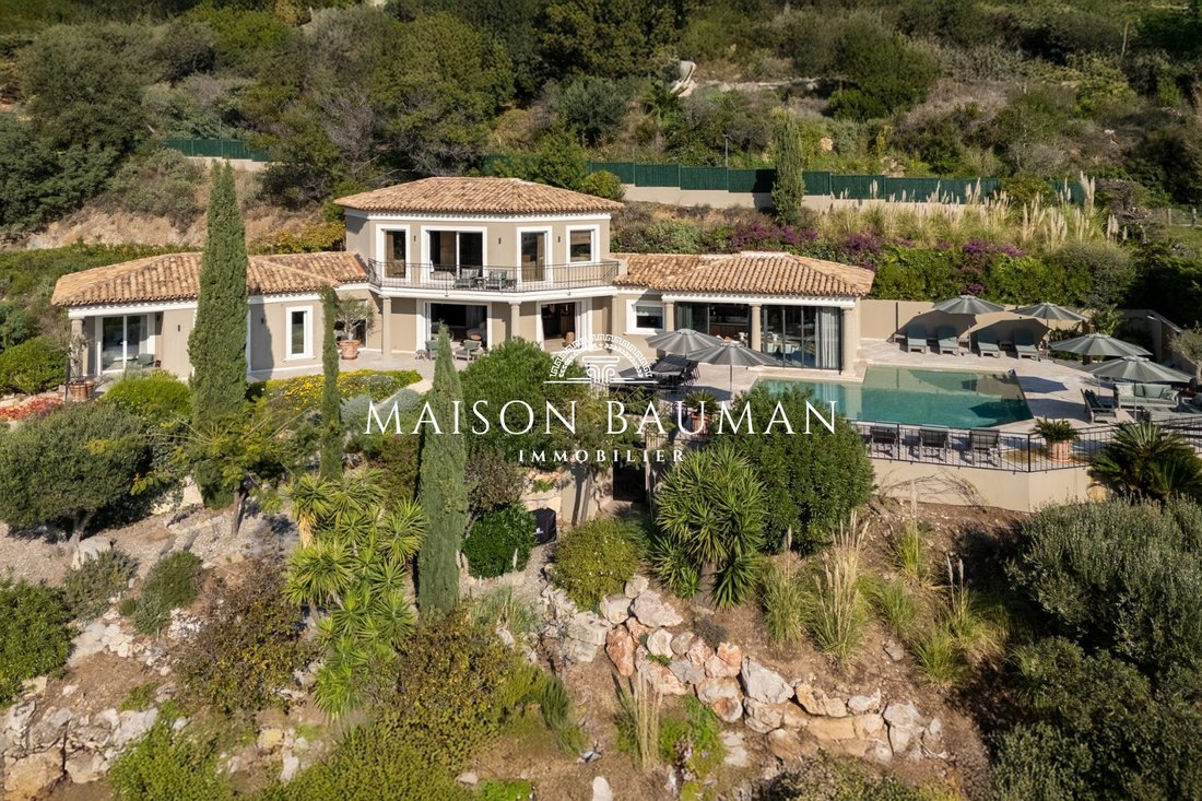 Villa in Ville-Les Saquedes-Le Bouillonnet, Sainte-Maxime, France 1 - 16631569