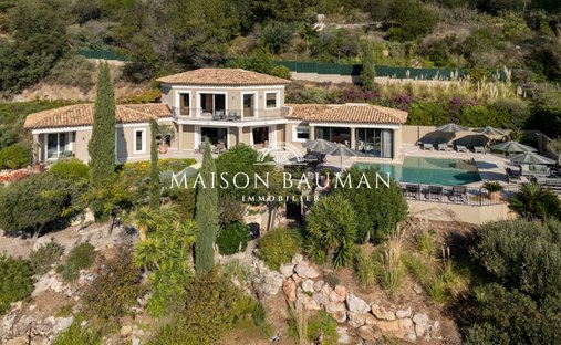 Villa in Ville-Les Saquedes-Le Bouillonnet, Sainte-Maxime, France 1
