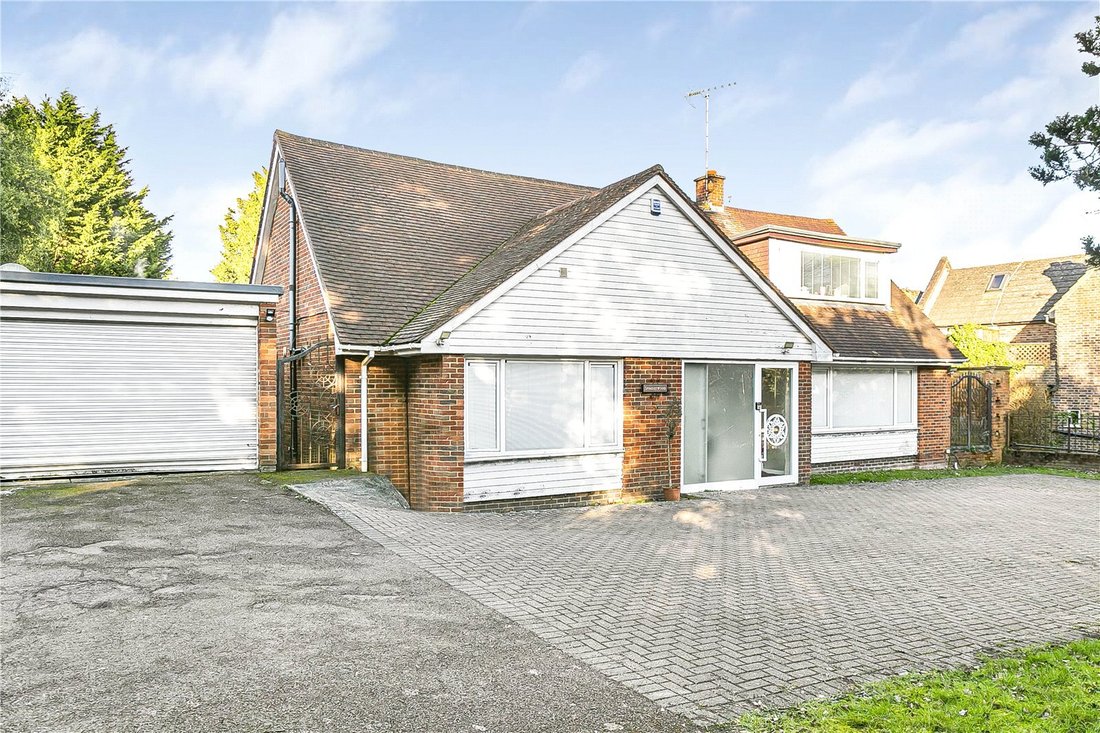 House in Barnet, England 1 - 16945008