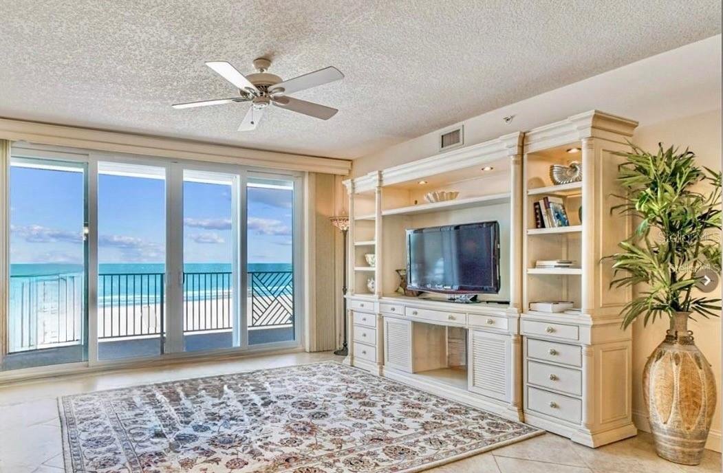 Condo in Indian Shores, Florida, United States 1 - 16583006