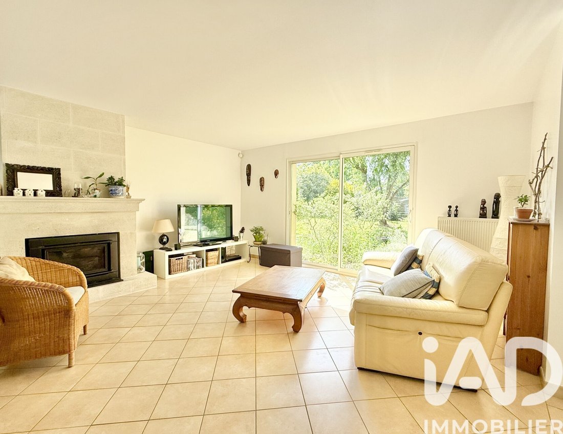 House in Cénac, Nouvelle-Aquitaine, France 1 - 16956303