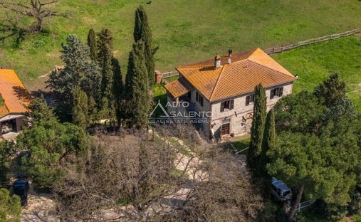 Casa de Campo en Castiglione del Lago, Umbría, Italia 1