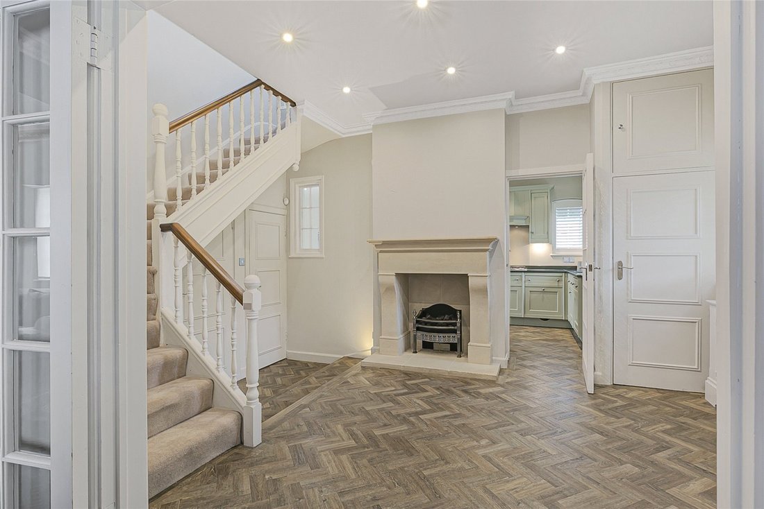 House in Ferney Hill, Enfield, England 2 - 16956594