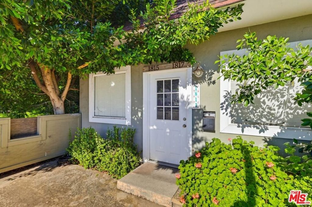 House in Burbank, California, United States 4 - 16953556