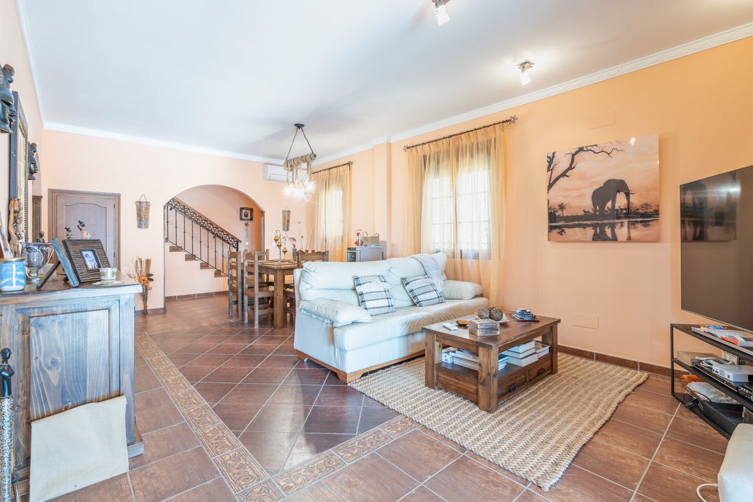Villa in Estepona, Andalusia, Spain 5 - 16954731
