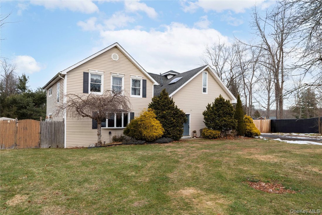 House in Mahopac, New York, United States 2 - 16946004