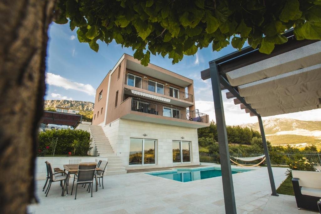 Villa in Klis, Split-Dalmatia County, Croatia 3 - 16955808