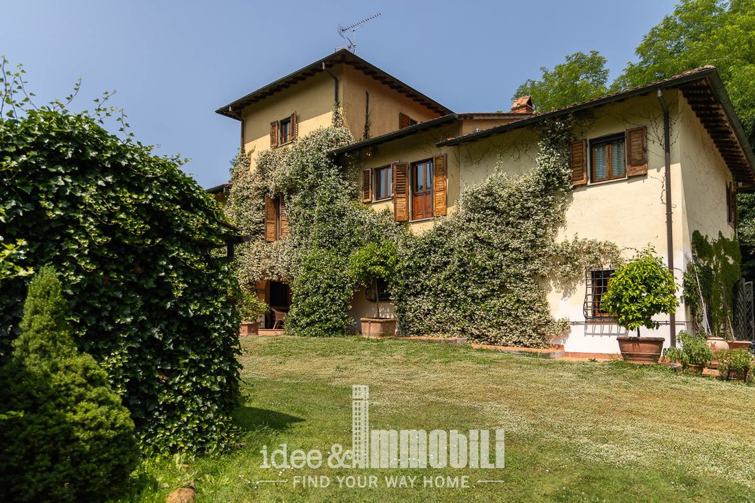 Estate in Montanino - Matassino - Ciliegi, Reggello, Tuscany 2 - 16944714