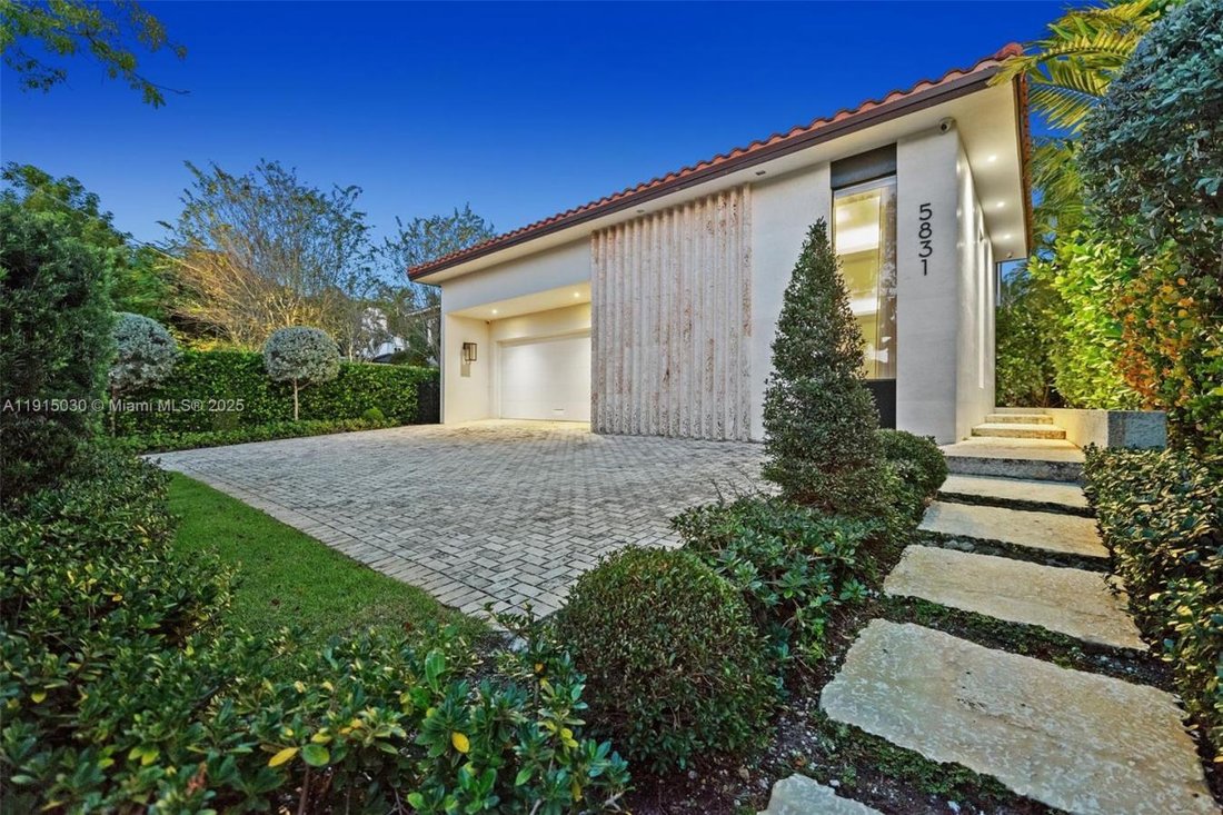 House in Miami Beach, Florida, United States 2 - 16954753