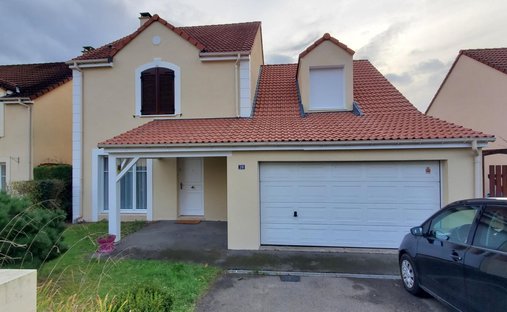 House in Osny, Ile-de-France, France 1