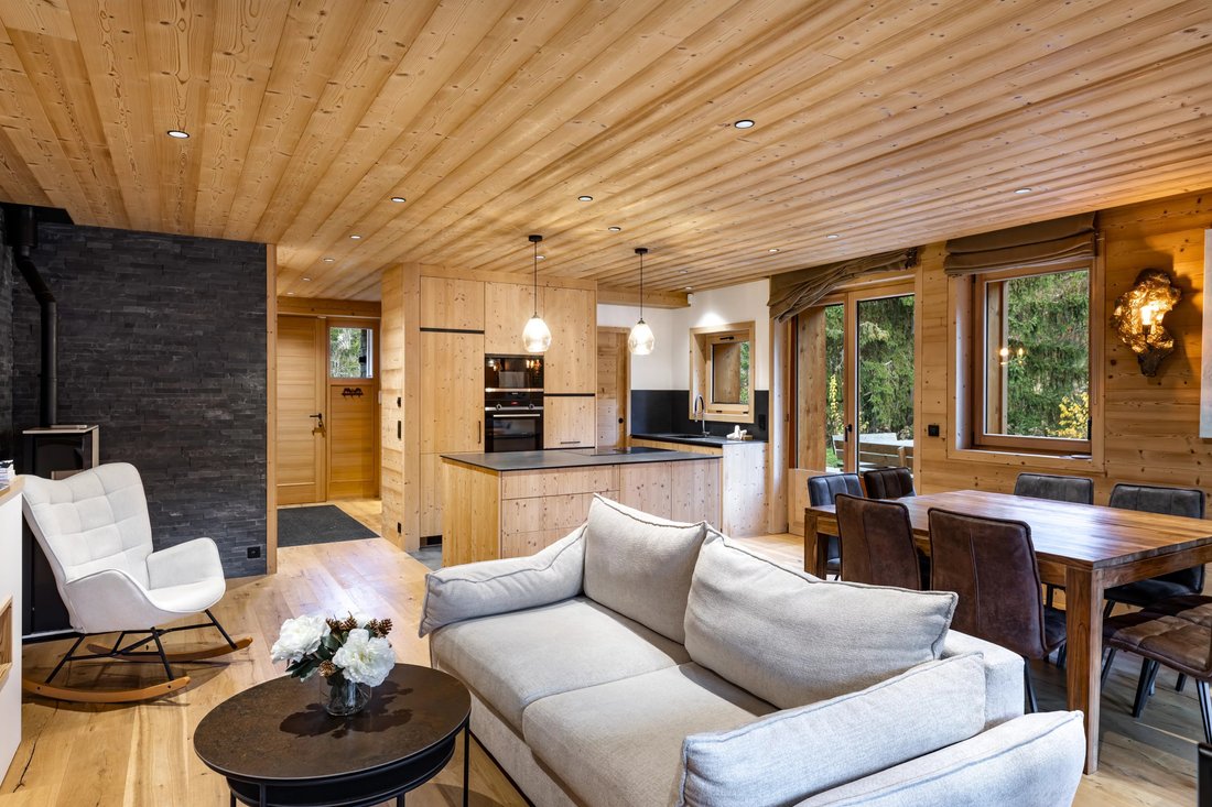 Chalet in Le Grand-Bornand, Auvergne-Rhône-Alpes, France 3 - 16948596