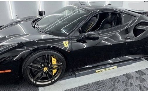 Ferrari 488 GTB Daytona Seats Shields Ceramic Brakes Tons of Carbon in Carrollton, TX, United States 1
