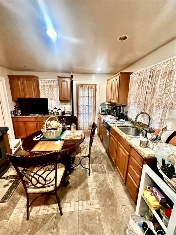 House in Milton, Massachusetts, United States 5 - 16946288