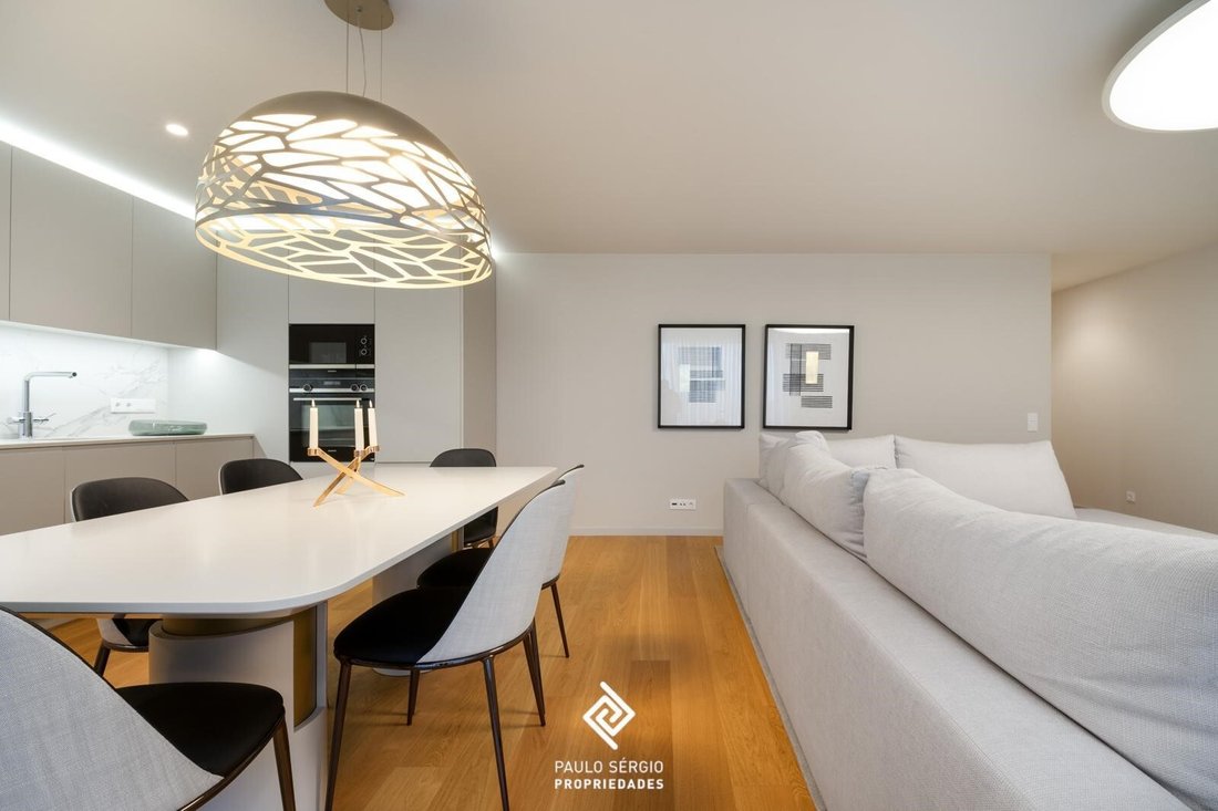 Apartment in Santa Marinha e Sao Pedro da Afurada, Porto District, Portugal 5 - 16951123