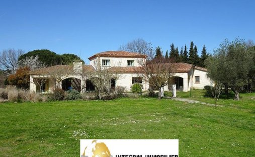House in La Bastide, Leguevin, France 1