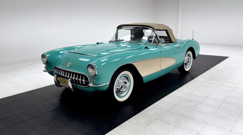 Cabriolet in Morgantown, United States 1 - 16954733