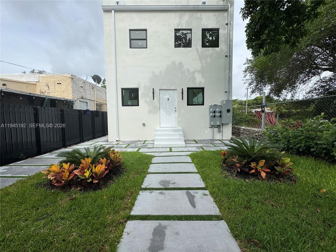 Miami, Florida, United States 3 - 16945060