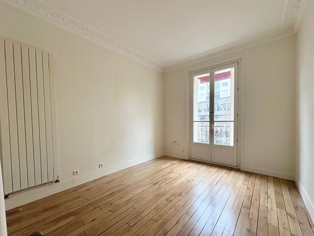 Apartment in Saint Lambert, Paris 15e Arrondissement, Paris 4 - 16947727