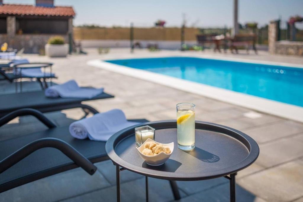 Villa in Rogoznica, Sibenik-Knin County, Croatia 4 - 16955781