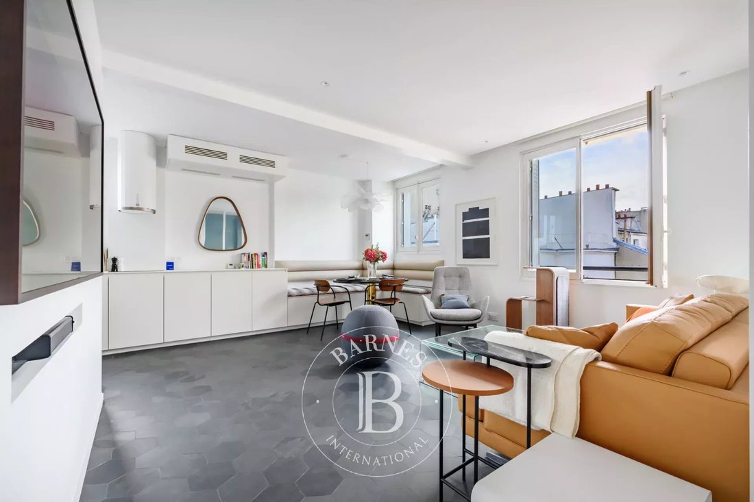 Apartment in Île de la Cité, Paris 1er Arrondissement, Paris 3 - 16952543