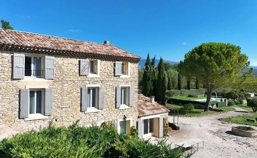 Landhaus in Mazan, Provence-Alpes-Côte d'Azur, Frankreich 1