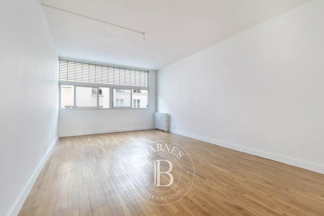 Apartment in Elysées-Madeleine, Paris 8e Arrondissement, Paris 4 - 16952492