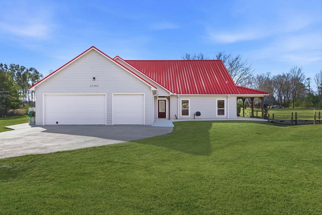House in Palestine, Texas, United States 5 - 16957212