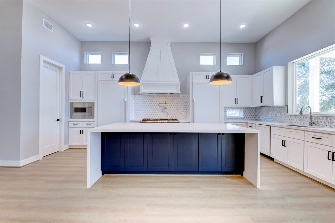 House in Seabrook, Texas, United States 5 - 16955896